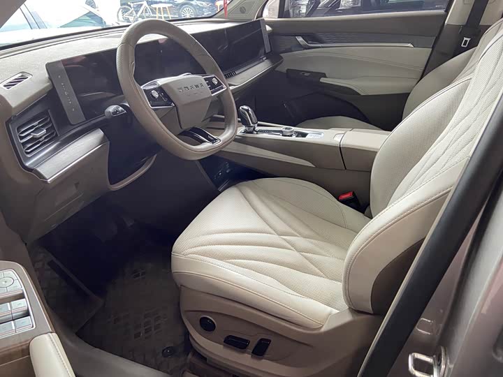 2023 Roewe RX9