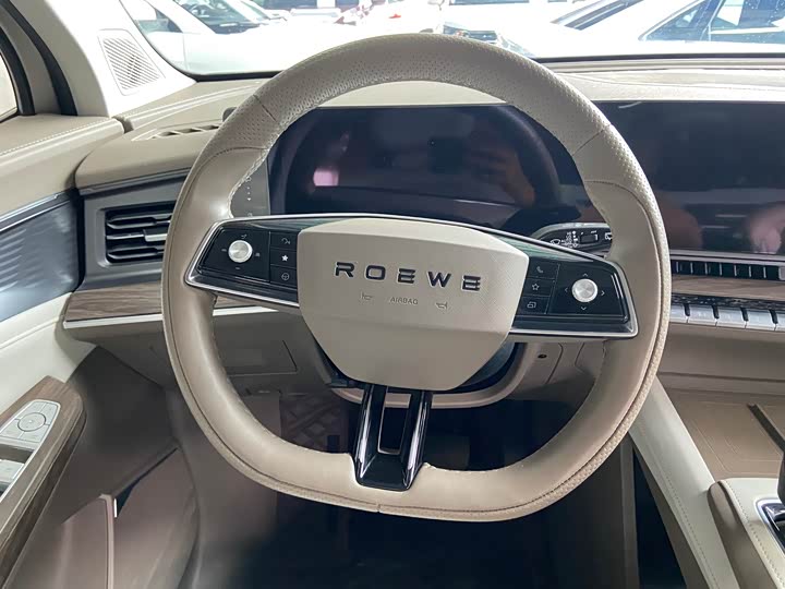 Roewe RX9 2023 2023款 2.0T 两驱越享版