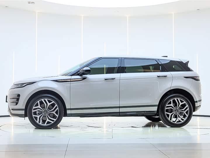 Land Rover Range Rover Evoque L 2026 2026款 揽胜极光 L SE
