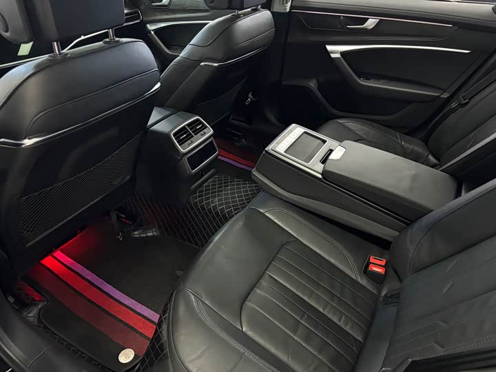 Audi A6L 2021 2021款 45 TFSI 臻选致雅型