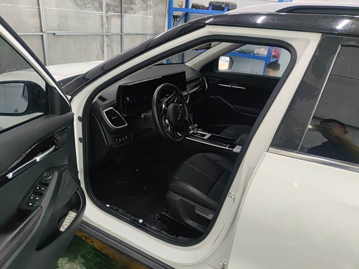 2021 Kia KX3