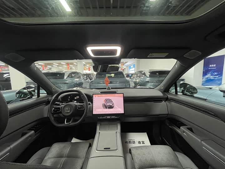 Zeekr 7X 2025 2025款 75kWh 后驱智驾版