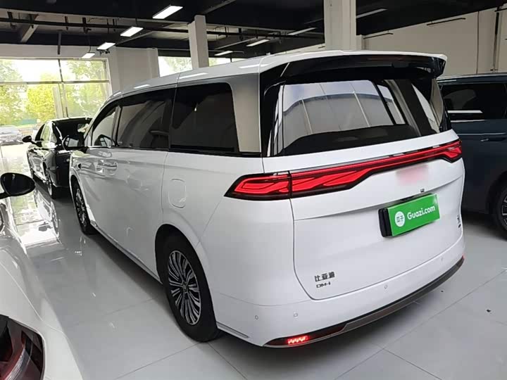 BYD Xia 2025 2025款 DM-i 1.5T 180km 超越型