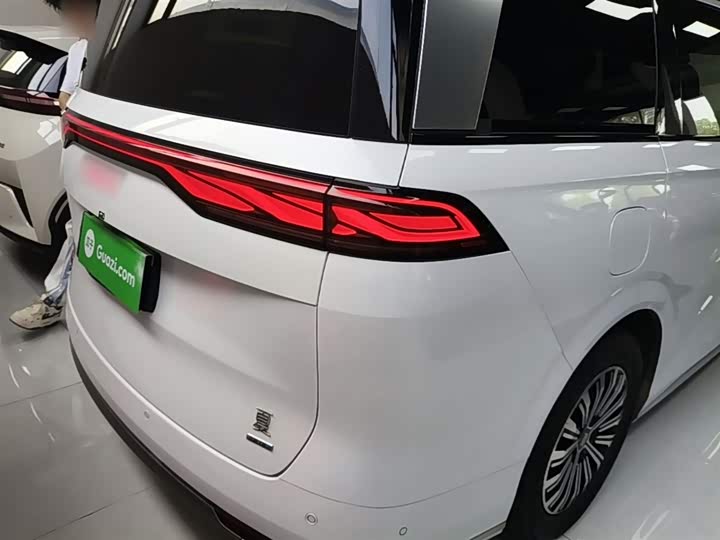 BYD Xia 2025 2025款 DM-i 1.5T 180km 超越型