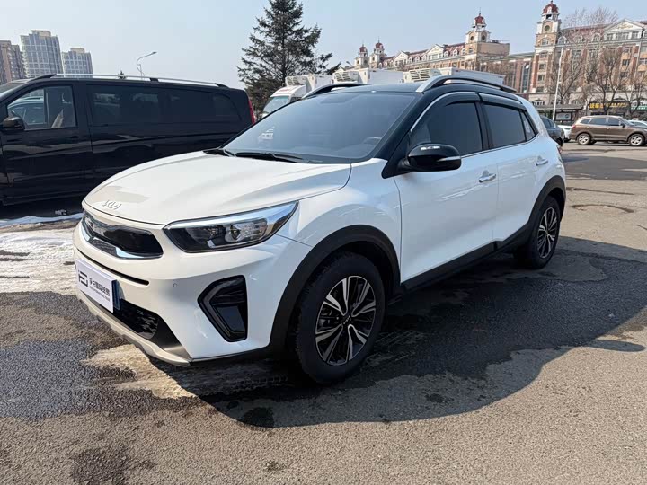 Kia KX1 2021 2021款 1.4L CVT趣享天窗款