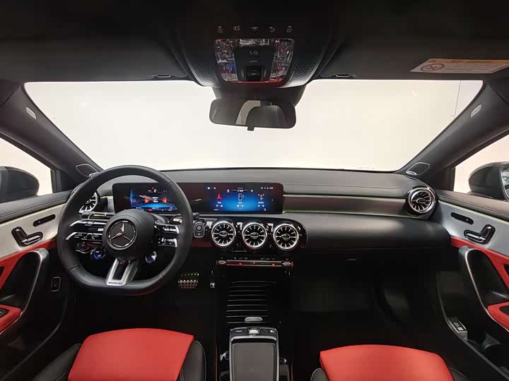 صورة 4 - Mercedes-Benz A-Class AMG