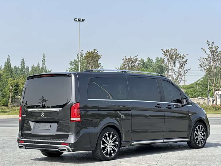 Mercedes-Benz V-Class 2021 2021款 V 260 L 长轴距豪华版
