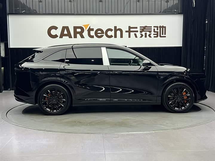Zeekr 7X 2025 2025款 100kWh 长续航后驱智驾版