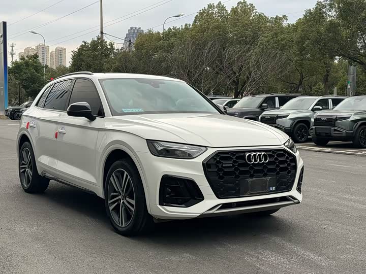 Zdjęcie 3 - Audi Q5L