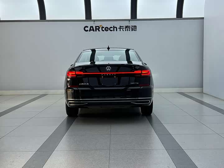 Фото 3 - Volkswagen Passat