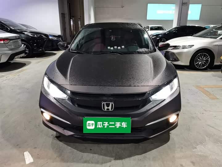Фото 3 - Honda Civic