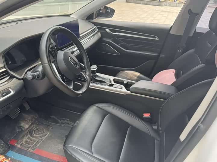 Фото 3 - Geely Emgrand