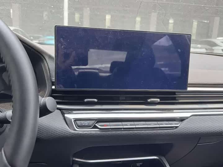 Фото 6 - Geely Emgrand