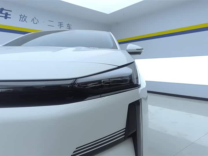 2025 Geely Galaxy L6