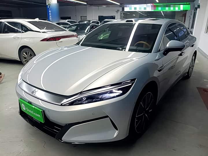 2025 BYD Han L