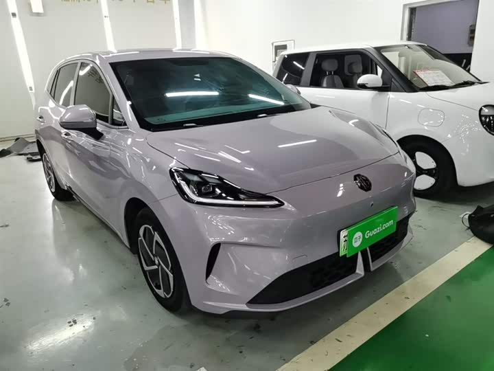 Фото 4 - MG Motor 4 EV