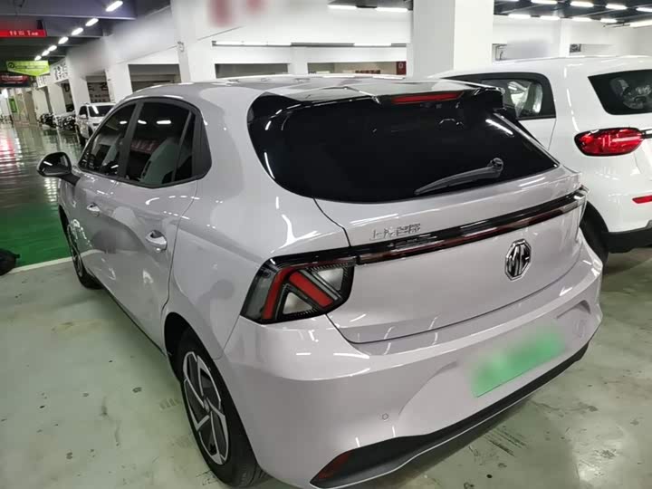 Фото 5 - MG Motor 4 EV