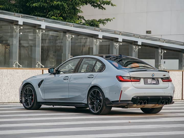 BMW M3 2021 2021款 M3四门轿车 M xDrive 雷霆版