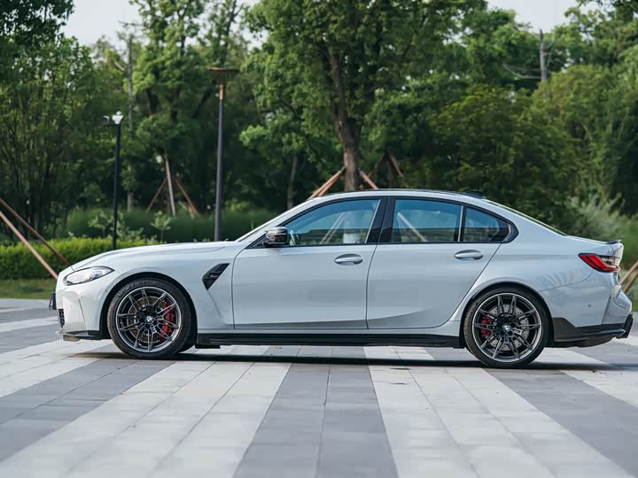 BMW M3 2021 2021款 M3四门轿车 M xDrive 雷霆版