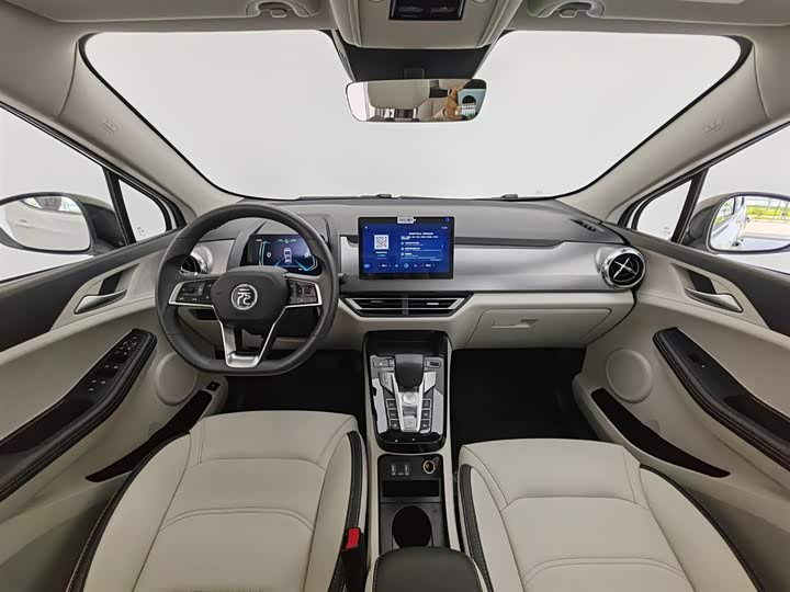 BYD Yuan Pro 2021 2021款 401KM 尊贵型