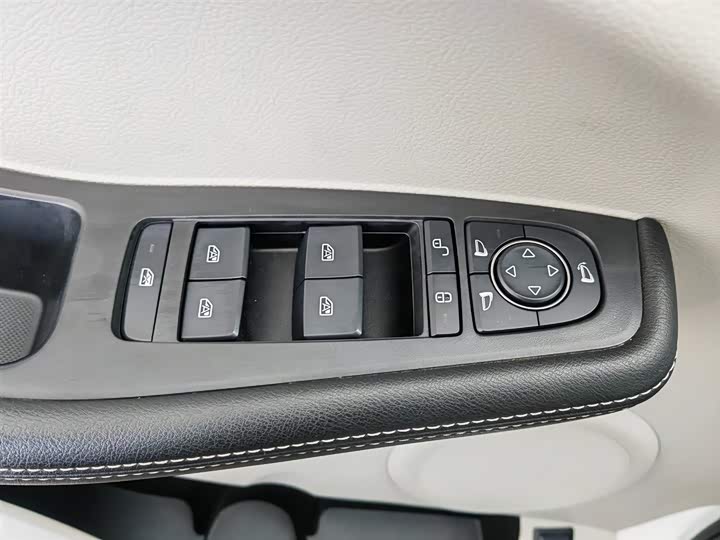 BYD Yuan Pro 2021 2021款 401KM 尊贵型