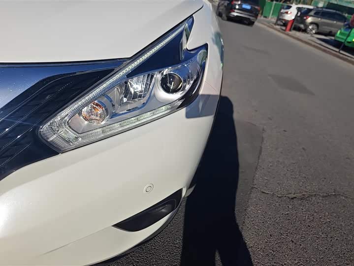 Nissan Murano 2021 2021款 2.5 S/C HEV XE 四驱混动智联尊尚版