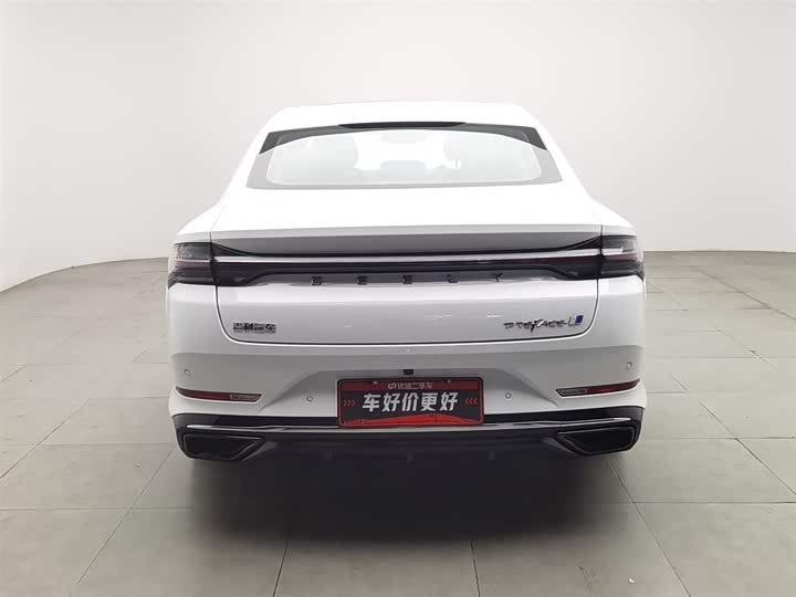 Geely Preface L 2024 2024款 油混 1.5TD 星河版