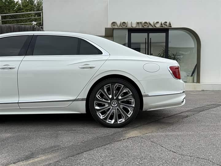 Bentley Flying Spur Hybrid 2025 2025款 4.0T V8 Mulliner