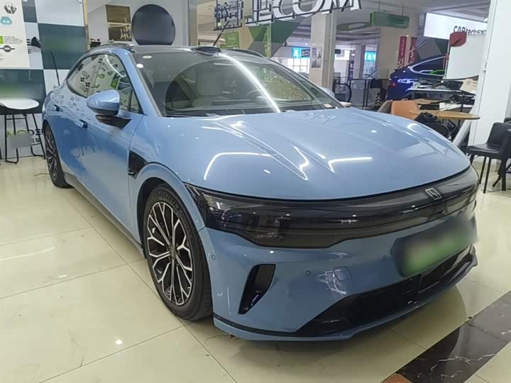 Фото 4 - Zeekr 007 GT