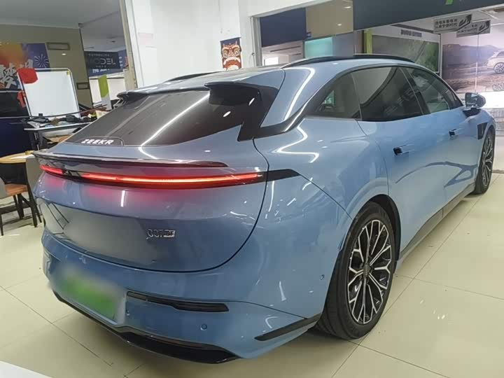 Фото 7 - Zeekr 007 GT
