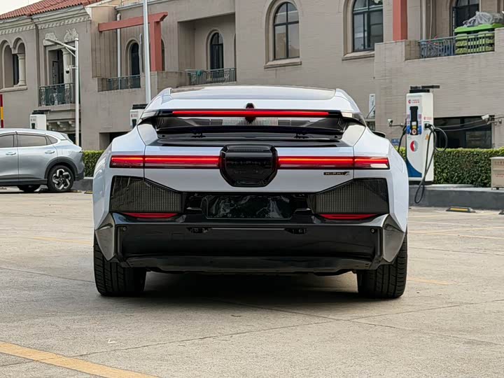 HiPhi Z 2023 2023款 城市版 五座