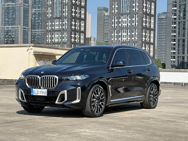 Фото 1 - BMW X5