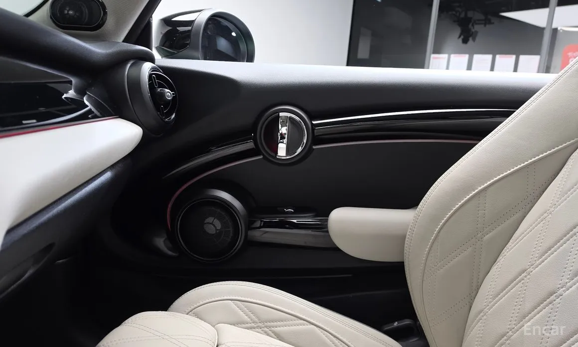 Фото 25 - Mini Cooper