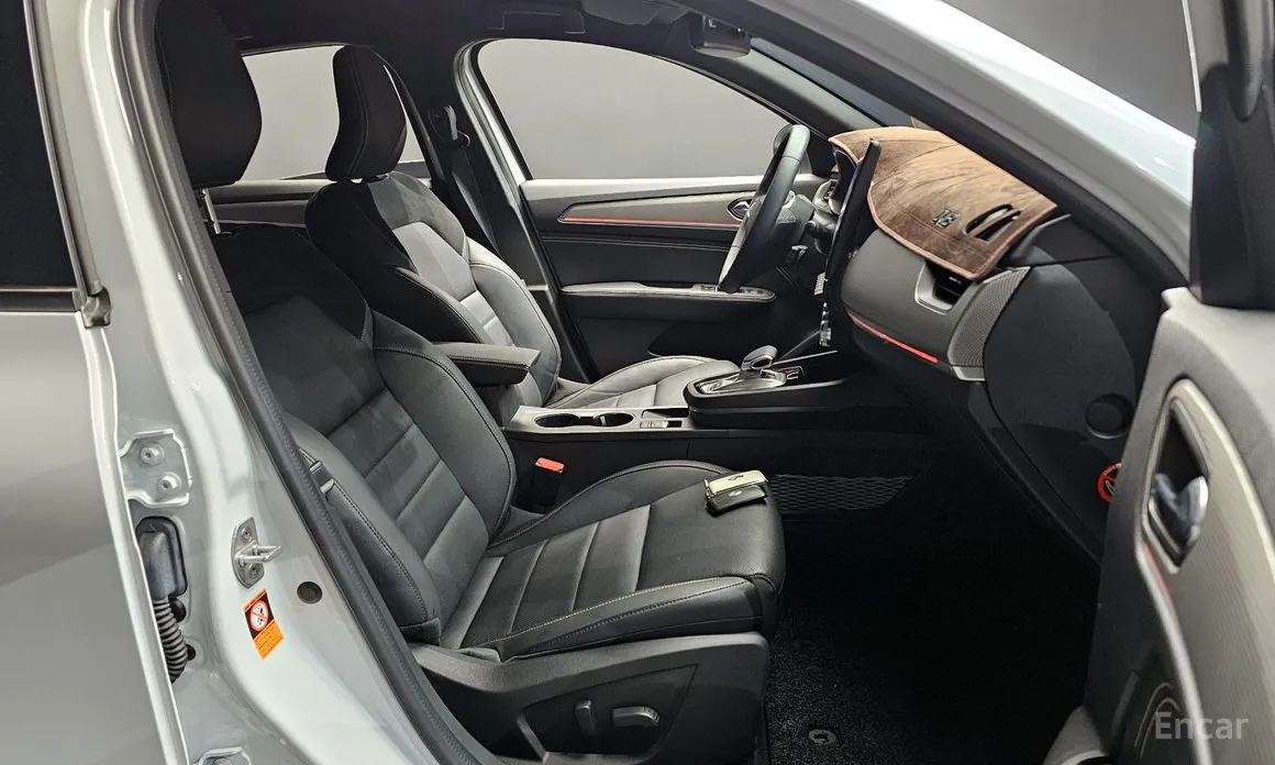 Renault Arkana 2024 1.6 E-TECH Iconic