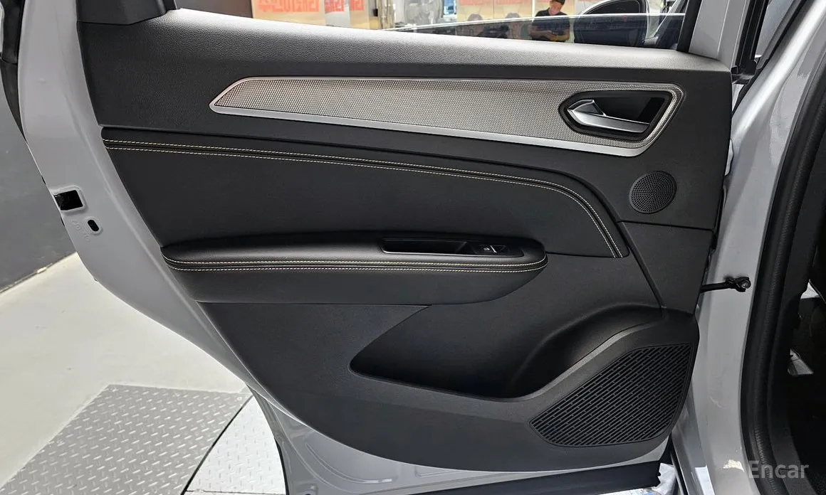 Renault Arkana 2024 1.6 E-TECH Iconic