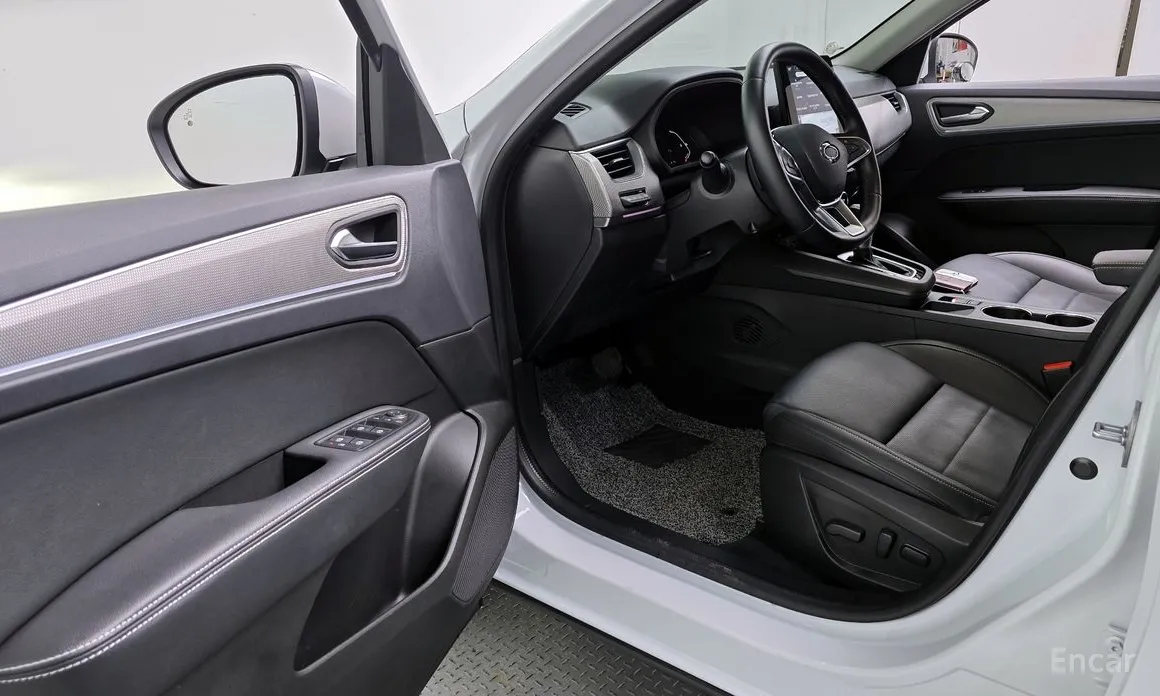 Photo 10 - Renault XM3