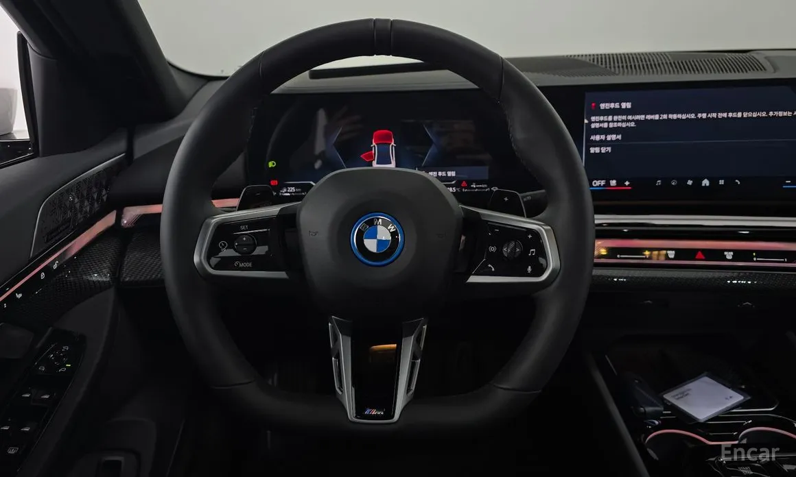 Фото 14 - BMW 5 Series