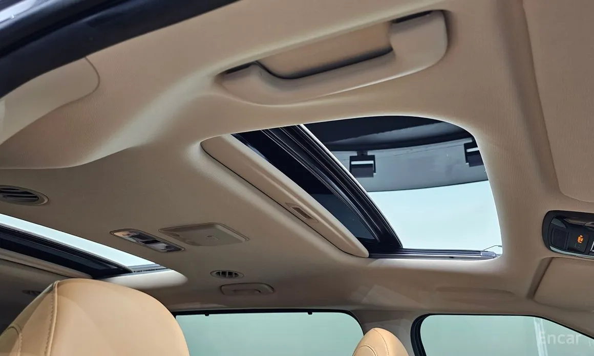 Фото 20 - Kia Carnival