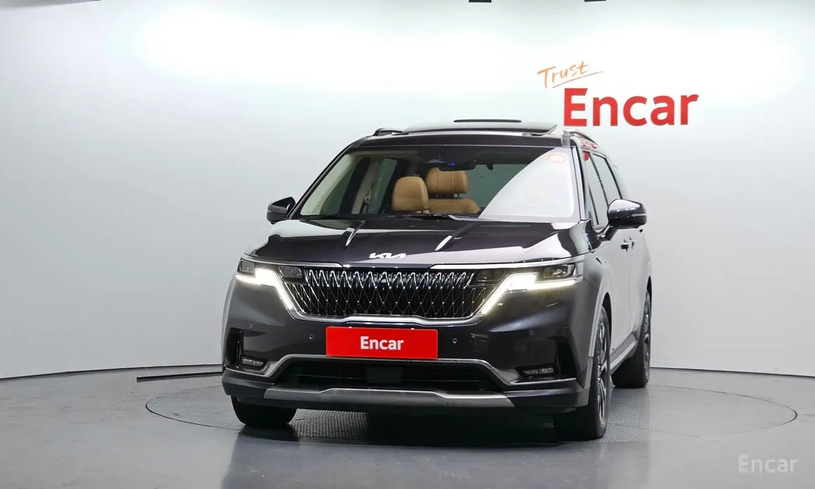 Фото 3 - Kia Carnival