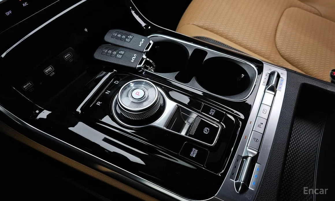 Фото 9 - Kia Carnival