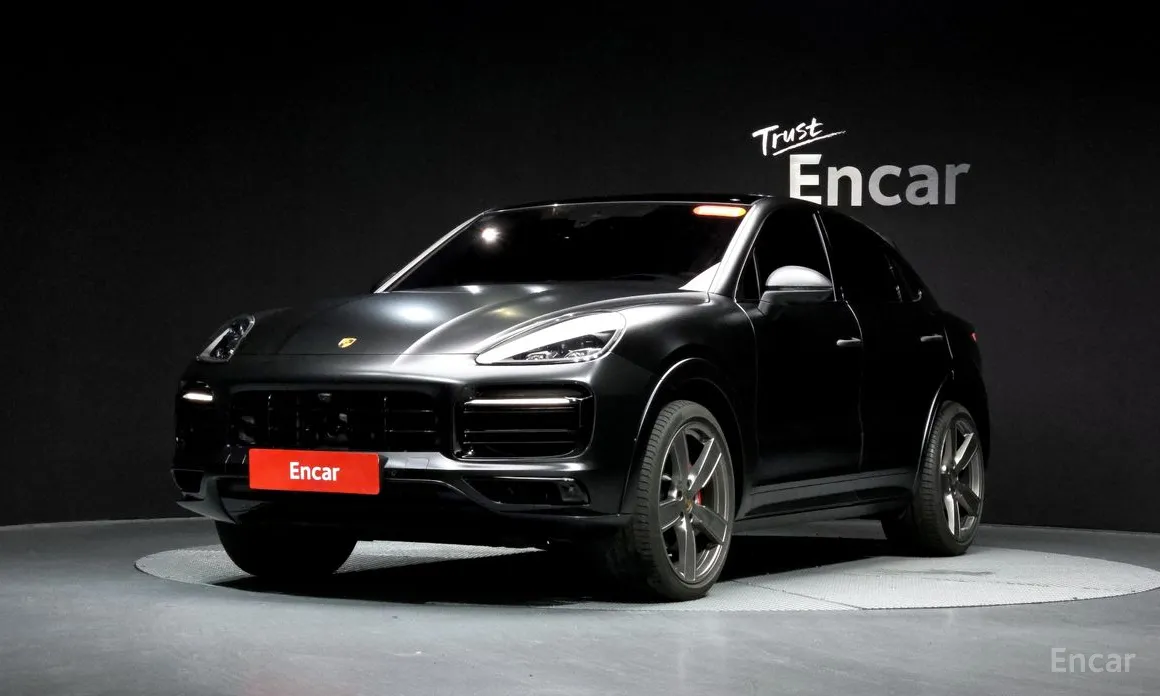 Фото 11 - Porsche Cayenne
