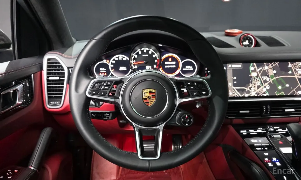 Фото 14 - Porsche Cayenne