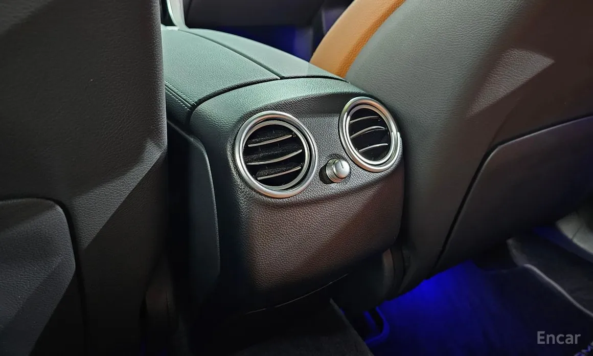 Mercedes-Benz GLC-Class 2016 GLC300e 4MATIC Coupe