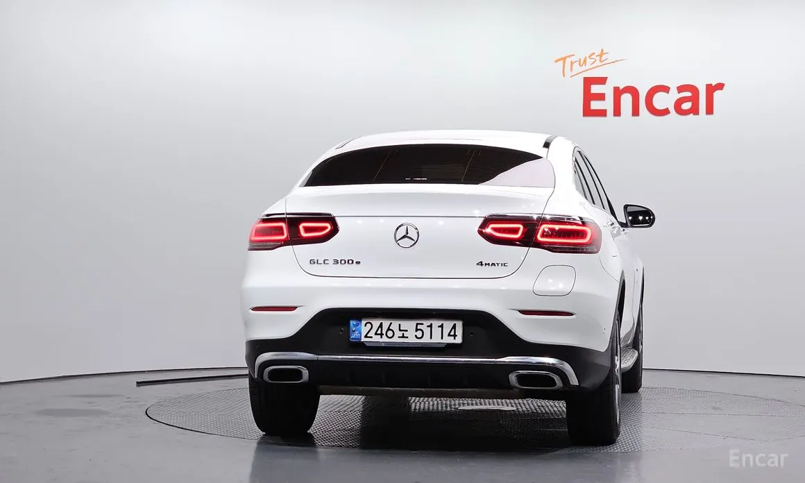 Mercedes-Benz GLC-Class 2016 GLC300e 4MATIC Coupe