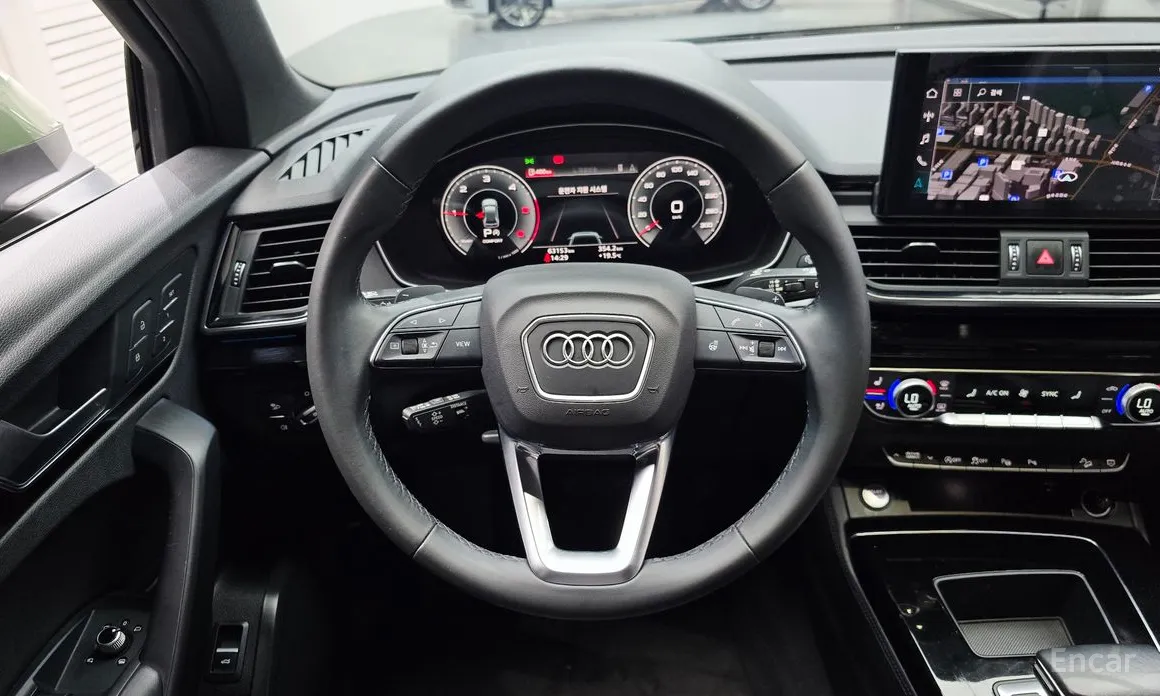 Фото 13 - Audi Q5