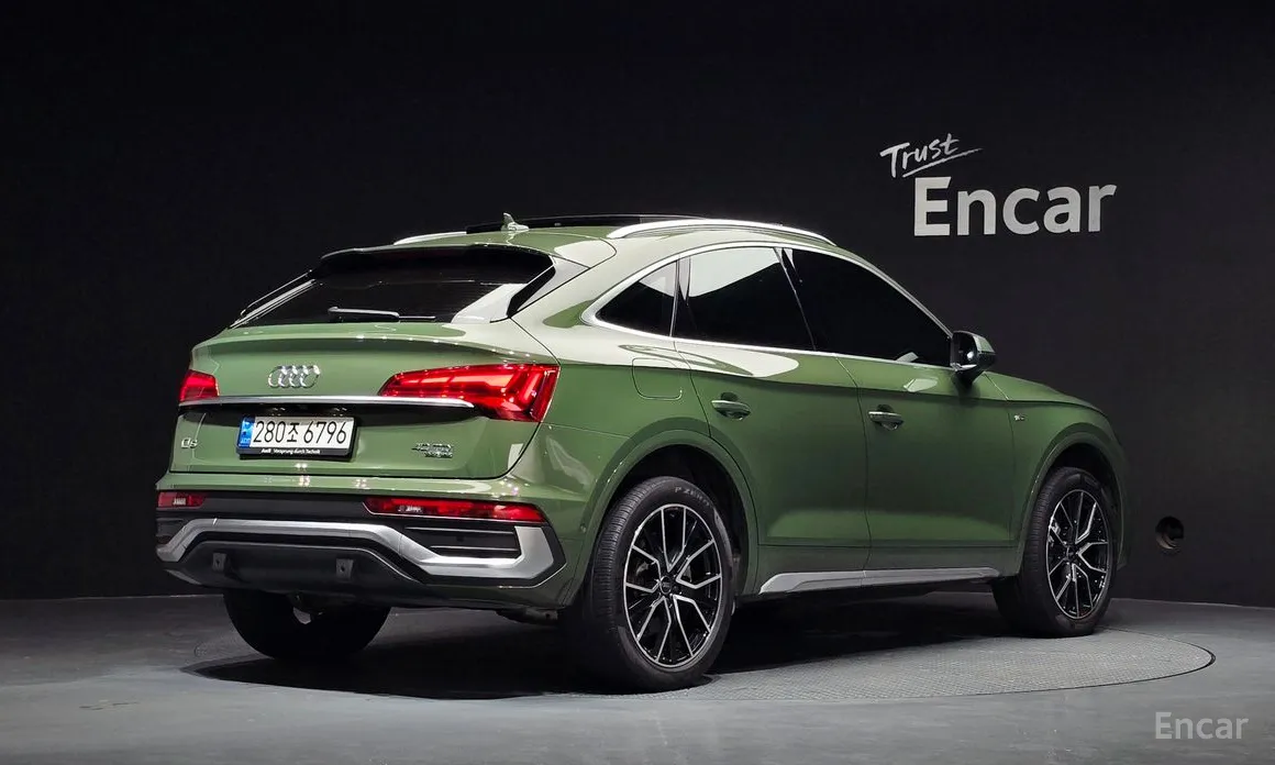 Фото 2 - Audi Q5