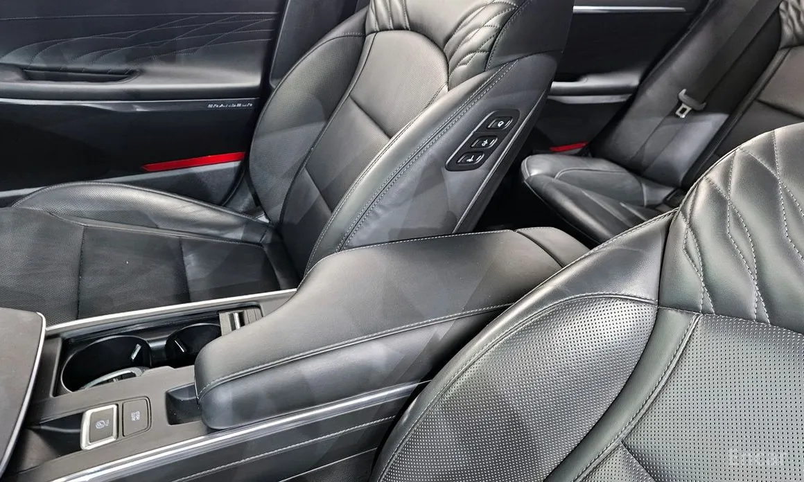 Zdjęcie 31 - Hyundai Grandeur