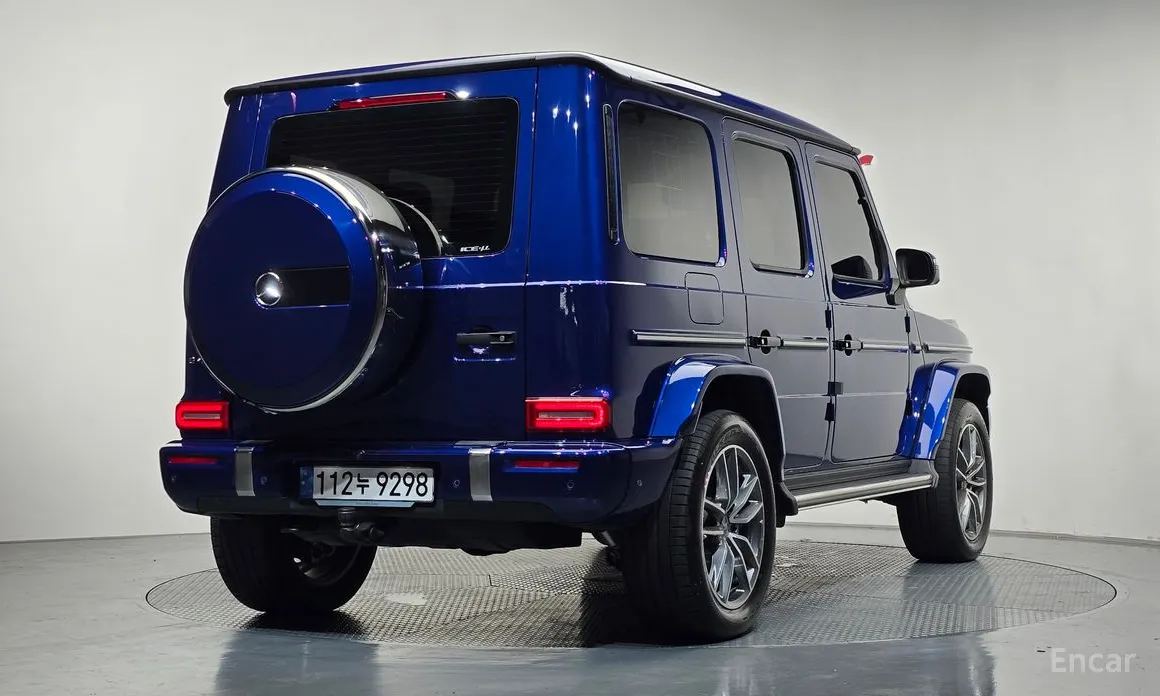 Mercedes-Benz G-Class 2024 G450d
