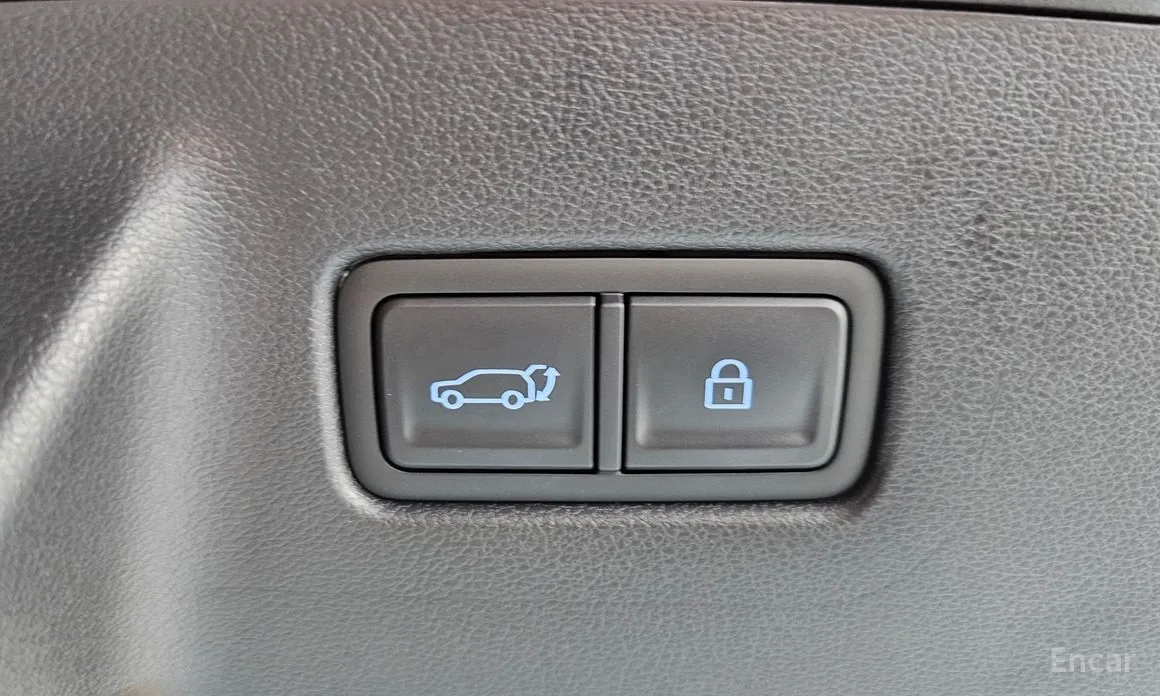 Фото 20 - Hyundai Santa Fe