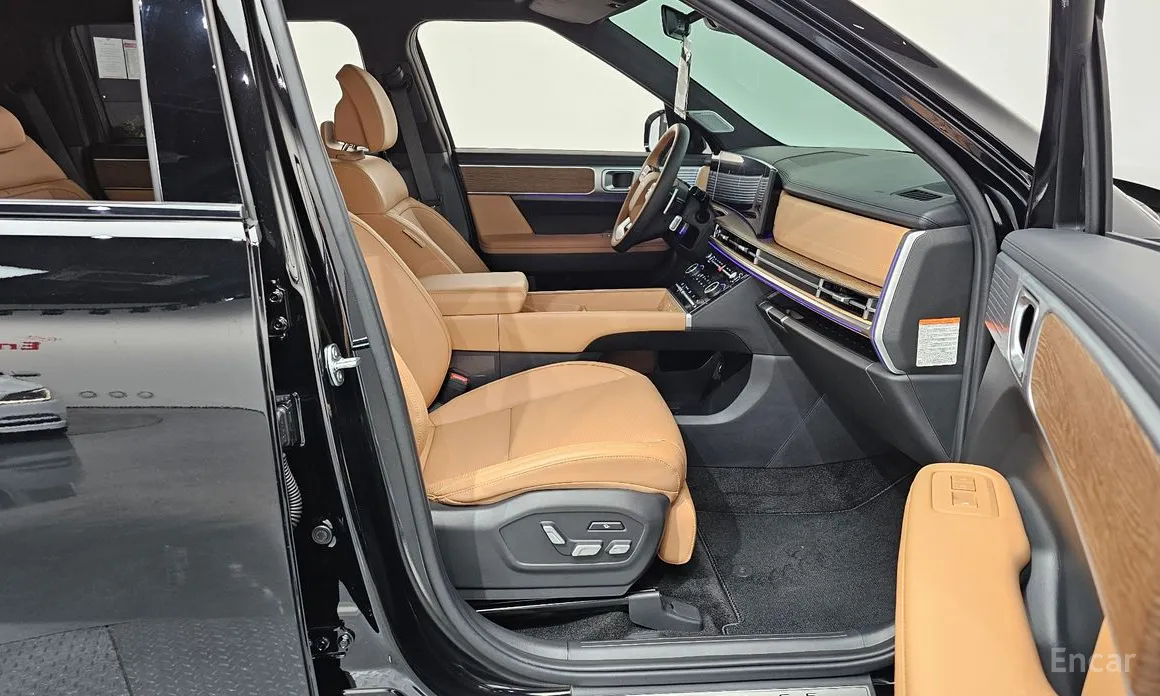 Фото 26 - Hyundai Santa Fe